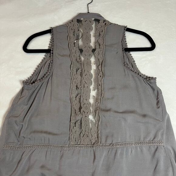 Knox Rose Open Front Crochet Trim High Low Hem Vest Size X-Small Boho Western - Picture 5 of 6